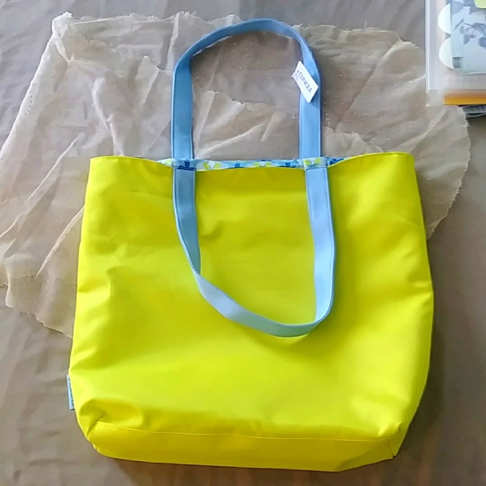Clinique Carry All Tote Bag